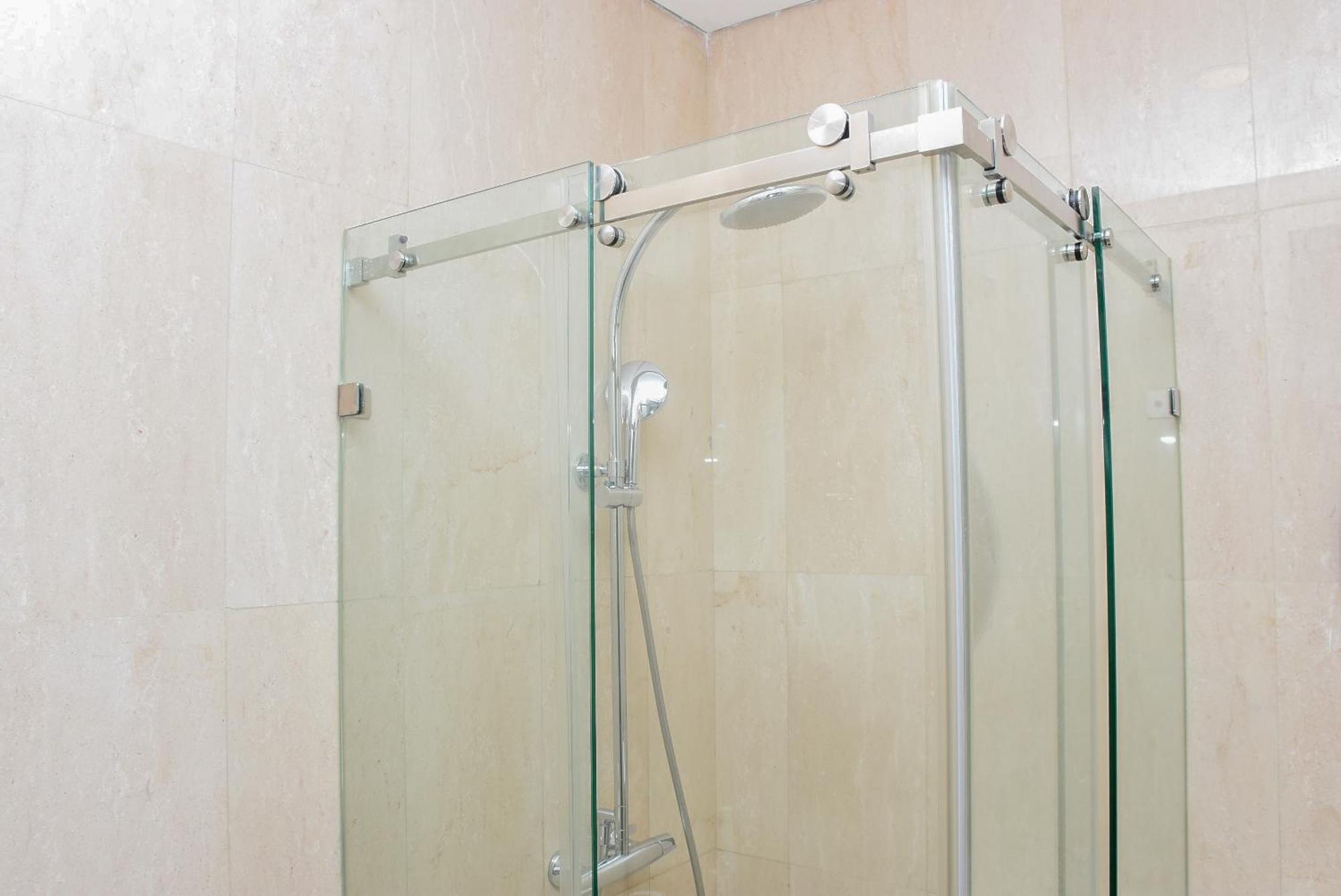 Exclusive And Comfort 2br At Sudirman By Travelio